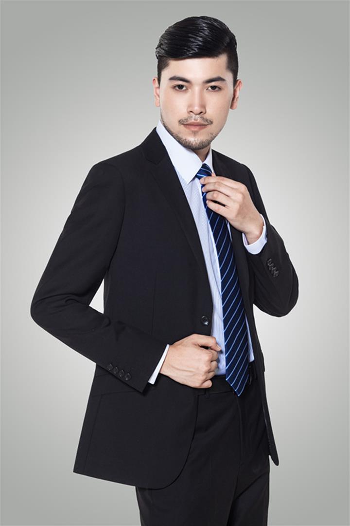 邱鲁意 商务拓展总监